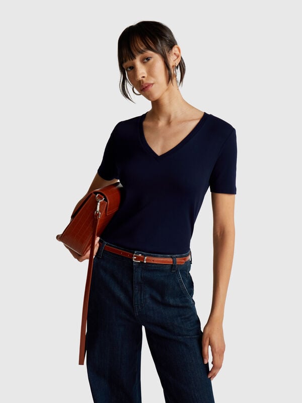 Pure cotton t-shirt with V-neck Women