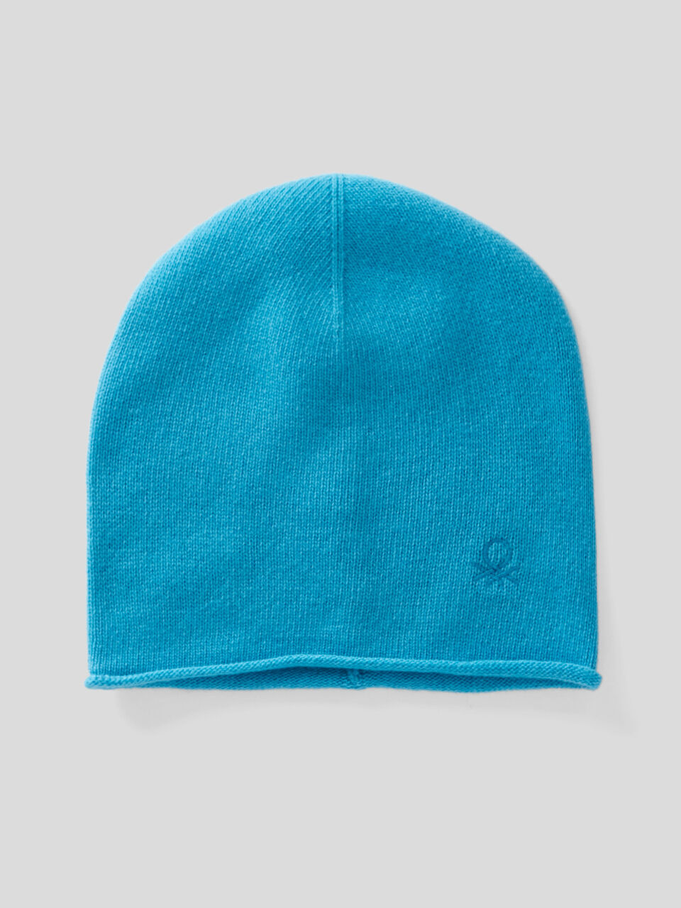 Hat in pure virgin wool image number 1