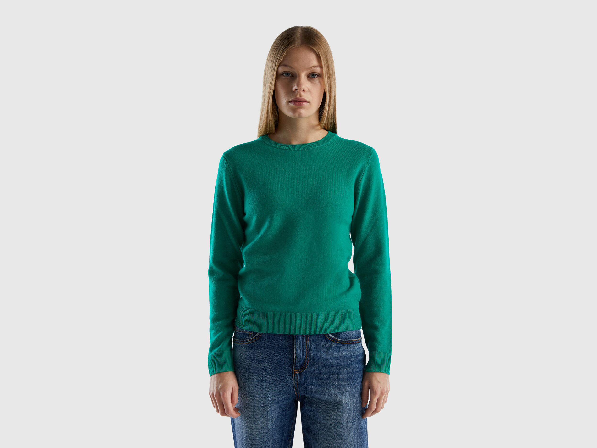Green crew neck sweater in pure Merino wool