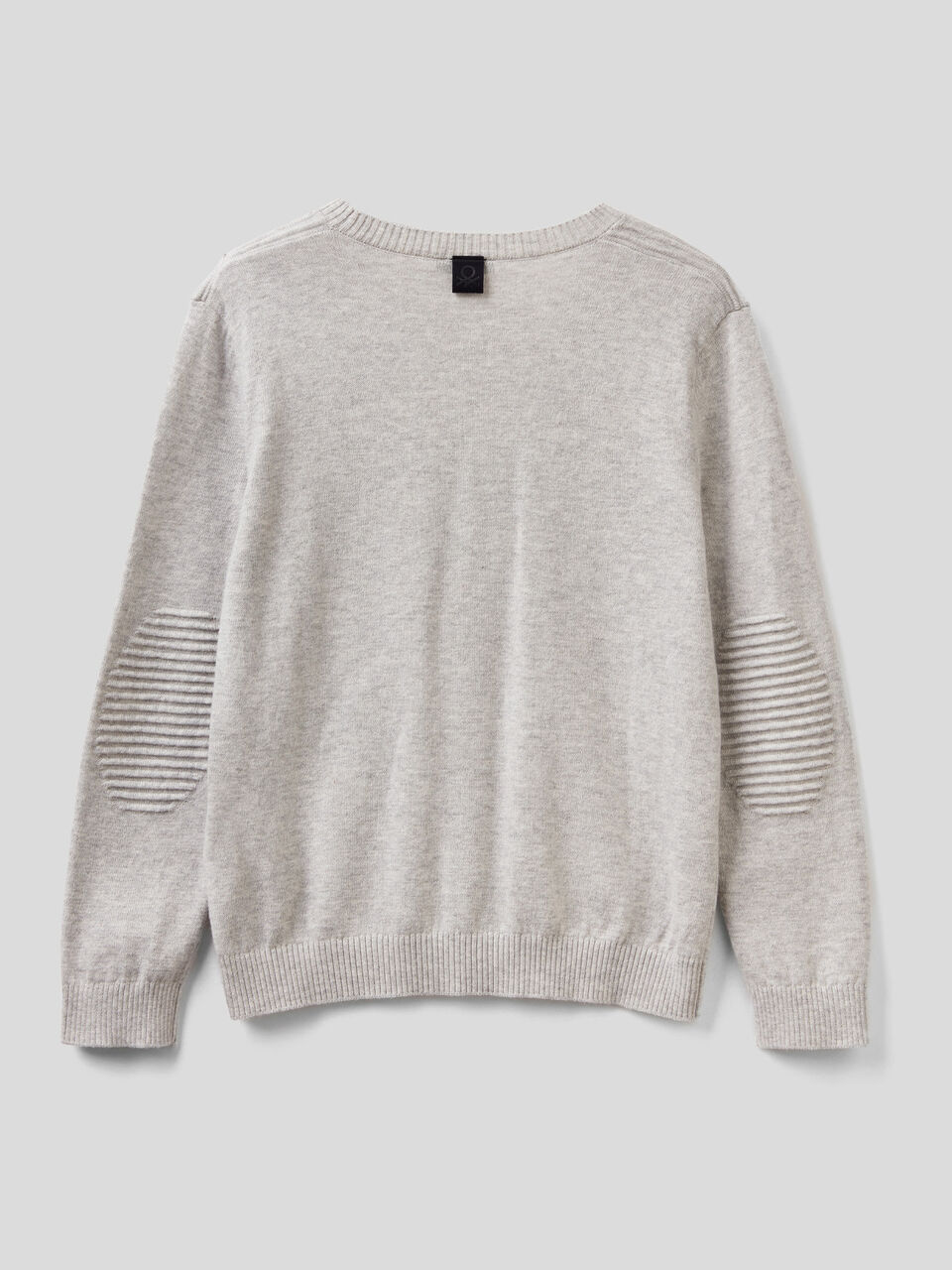 V-neck cardigan in warm cotton image number 2