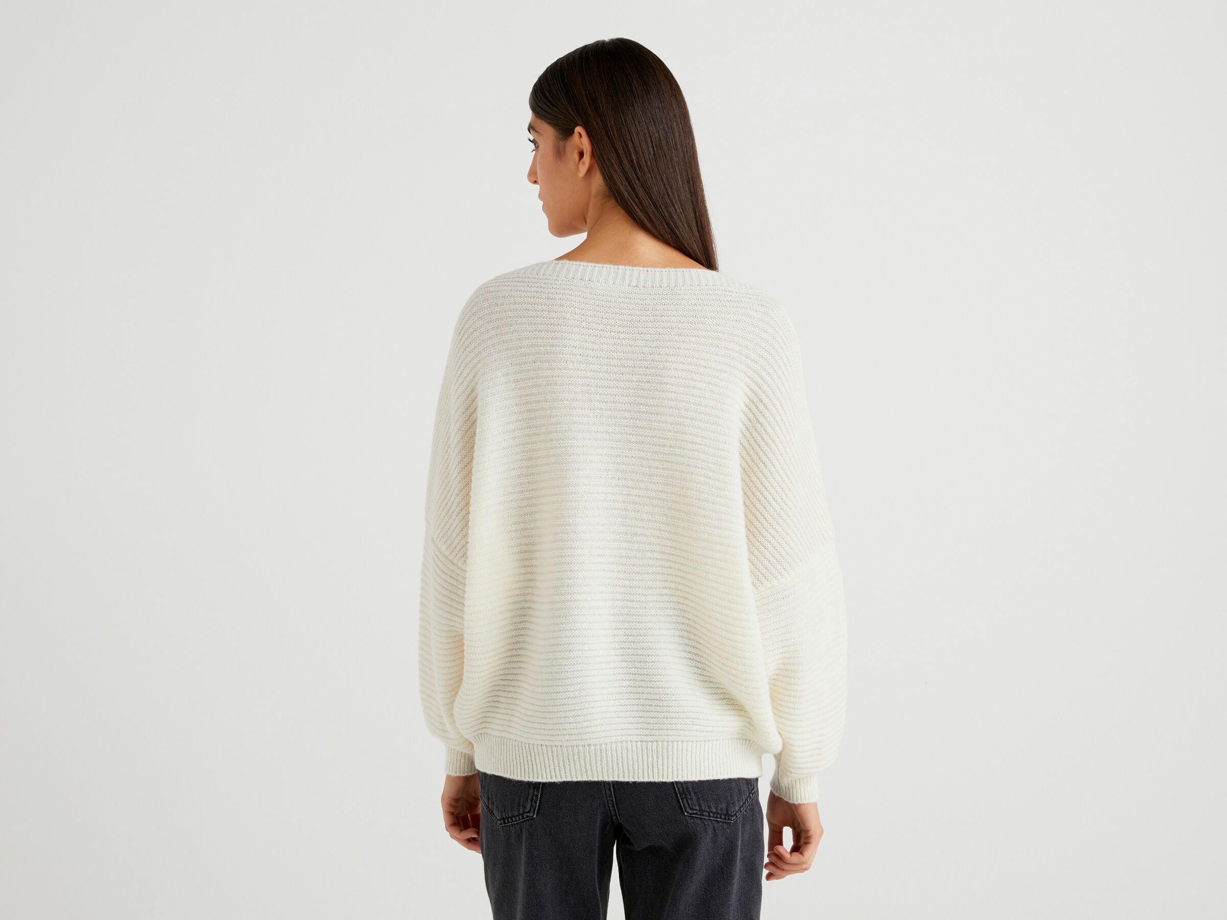 Boxy fit sweater in wool blend image number 2