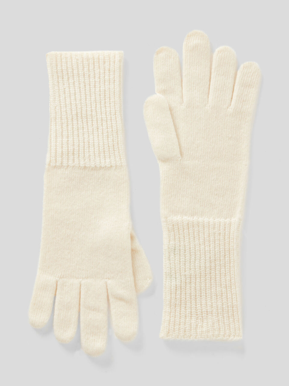 Gloves in pure virgin wool image number 1