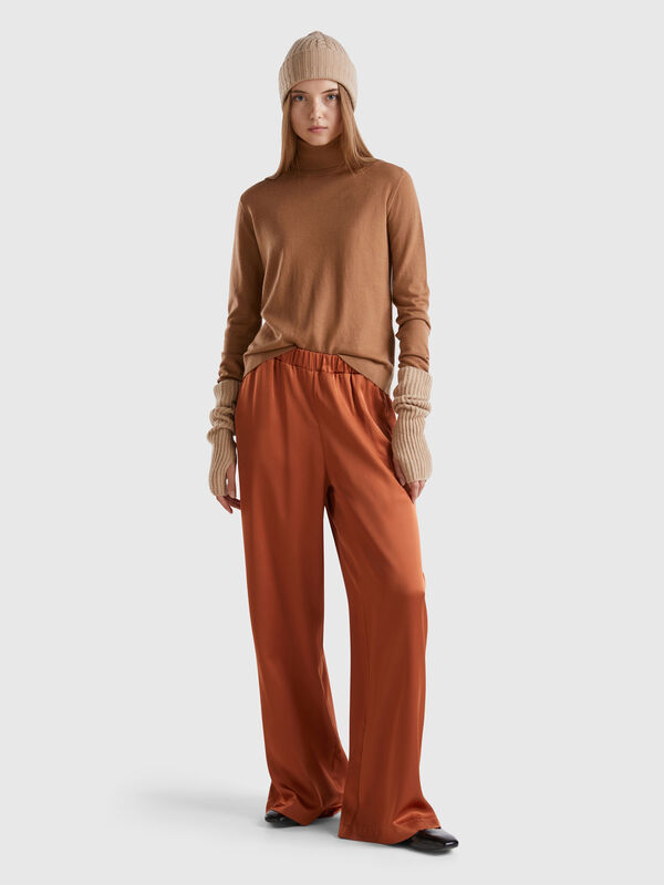 Wide trousers in 100% viscose Women