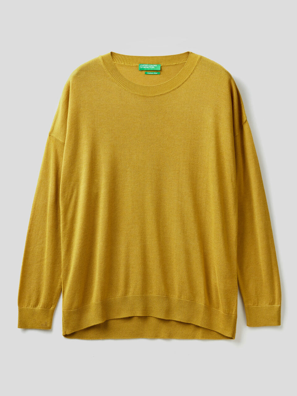 Relaxed boxy fit sweater image number 1