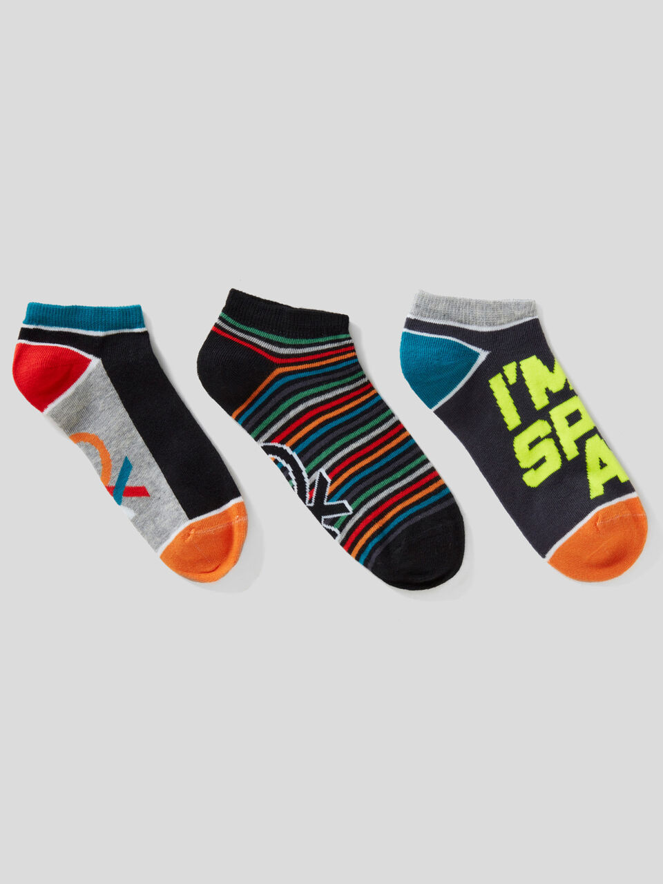 Set of three pairs of socks image number 1