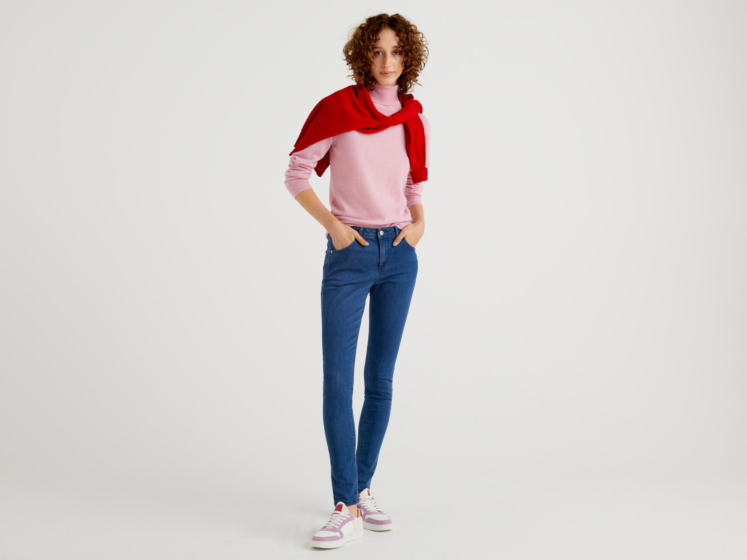 Turtleneck sweater in pure virgin wool image number 3