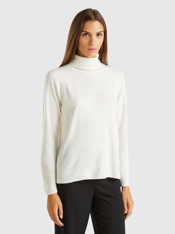 White turtleneck sweater in cashmere and wool blend Women