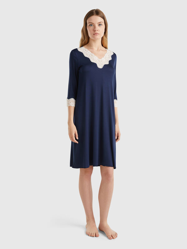 Nightshirt with lace details Women