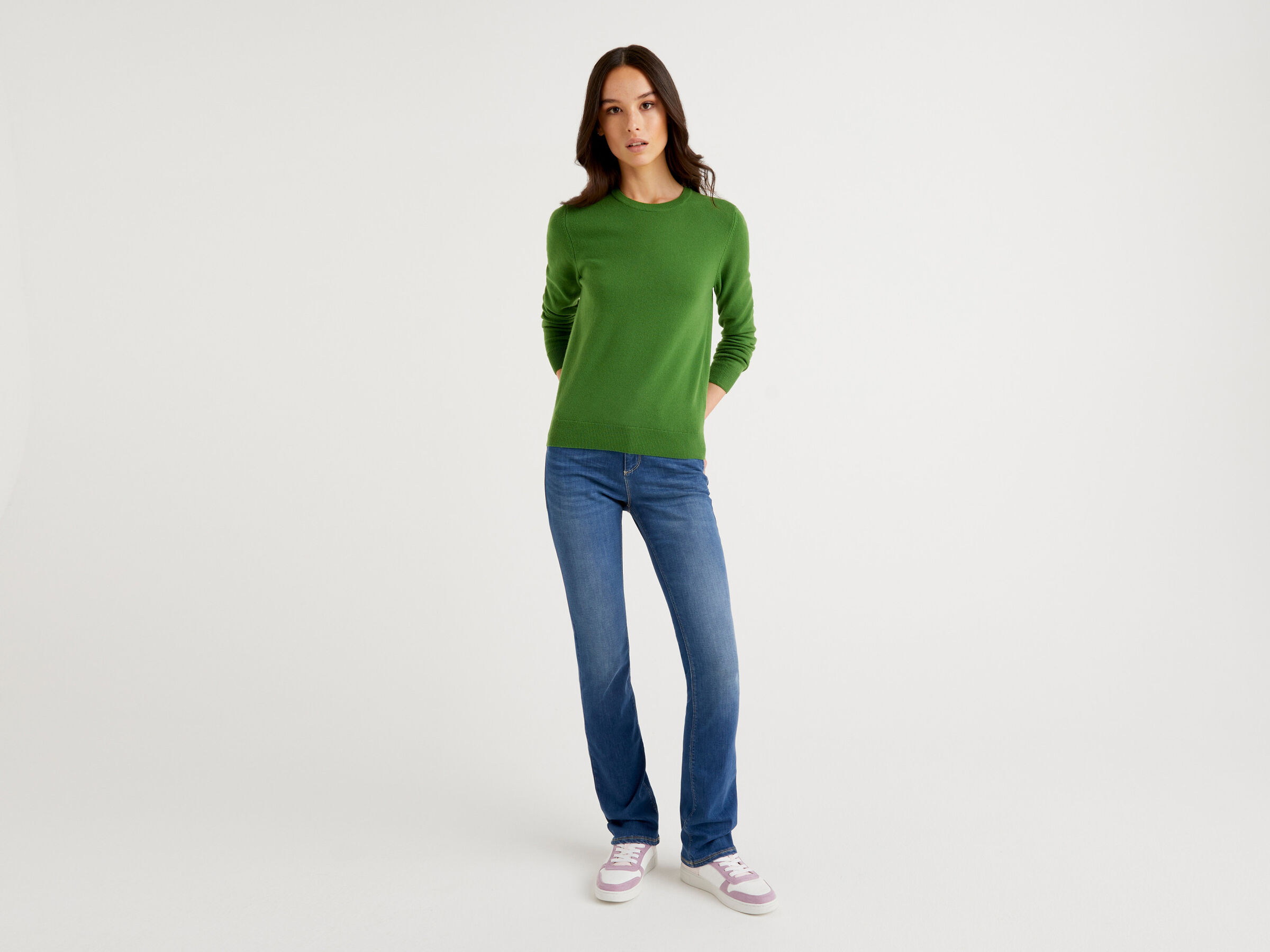 Crew neck sweater in pure virgin wool image number 3