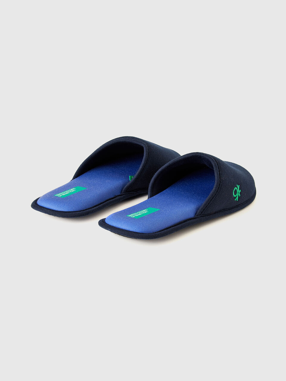 SLIPPERS image number 2
