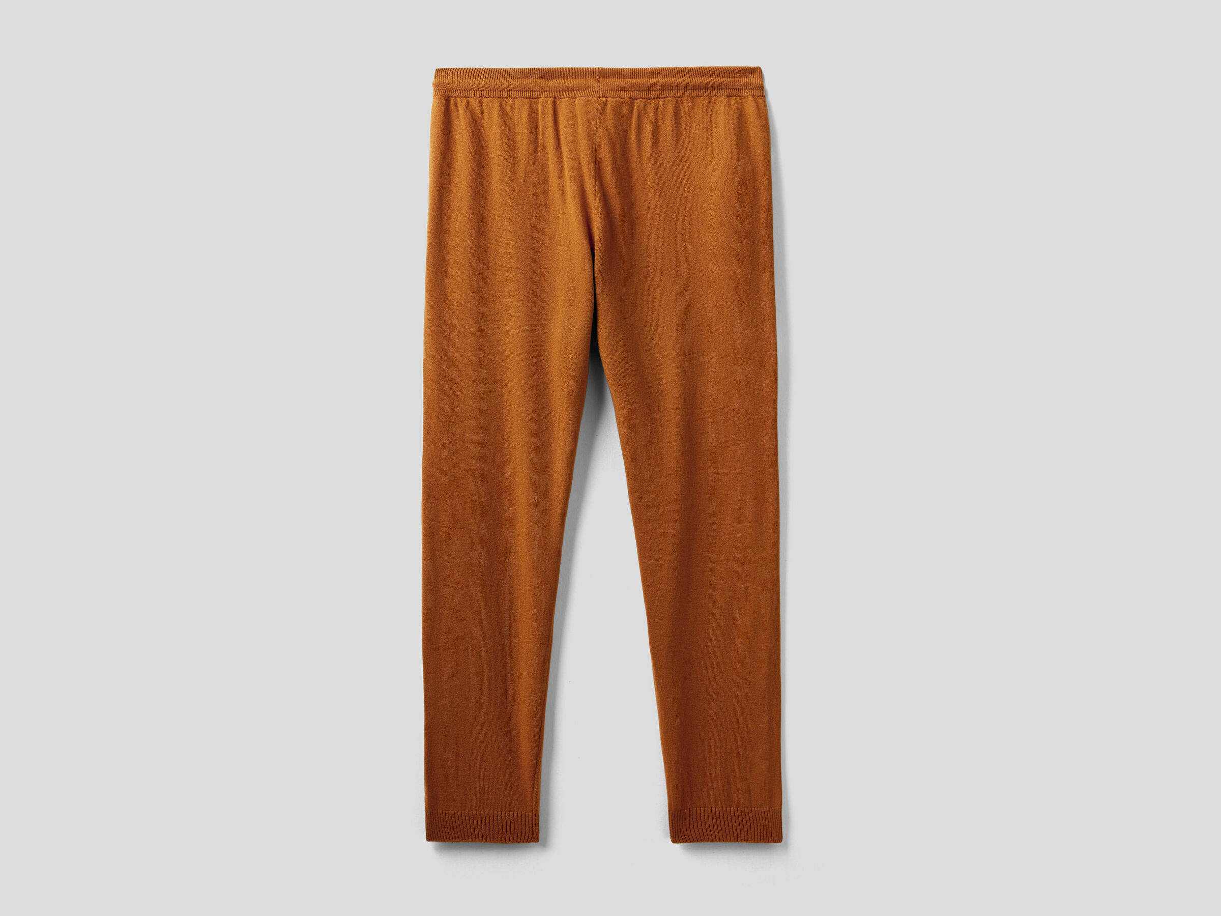 Sporty trousers in wool blend image number 5