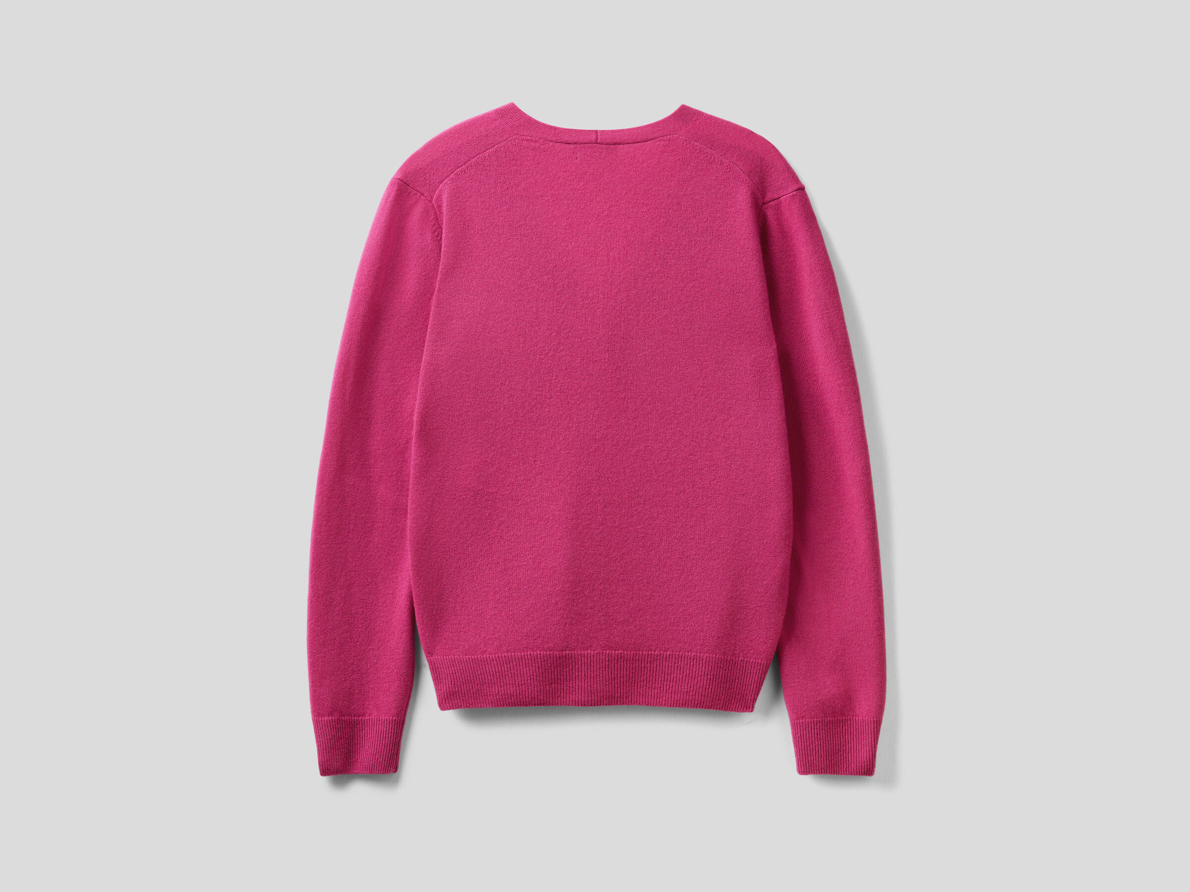 V-neck cardigan in pure virgin wool image number 6