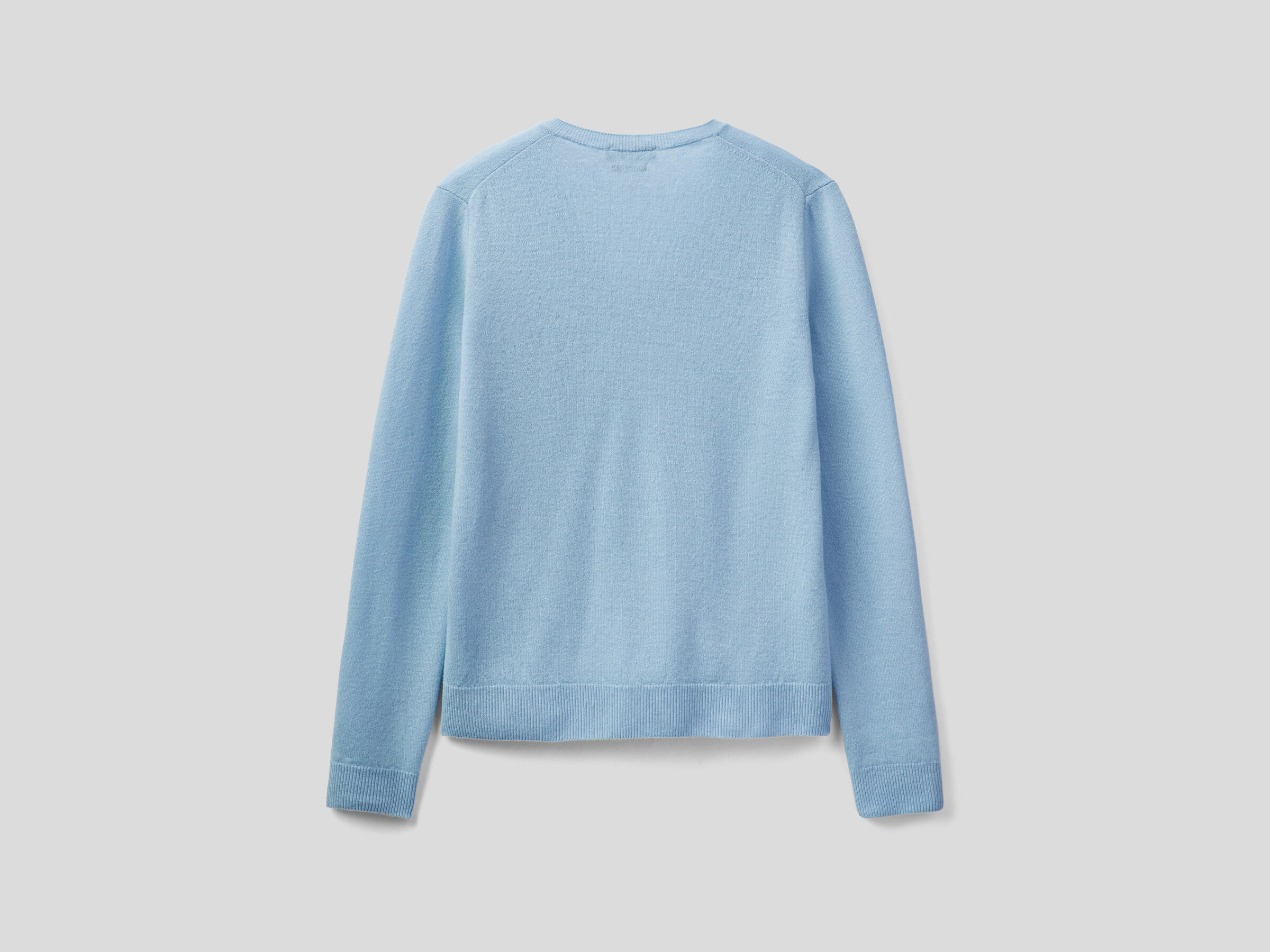 V-neck sweater in pure virgin wool image number 6