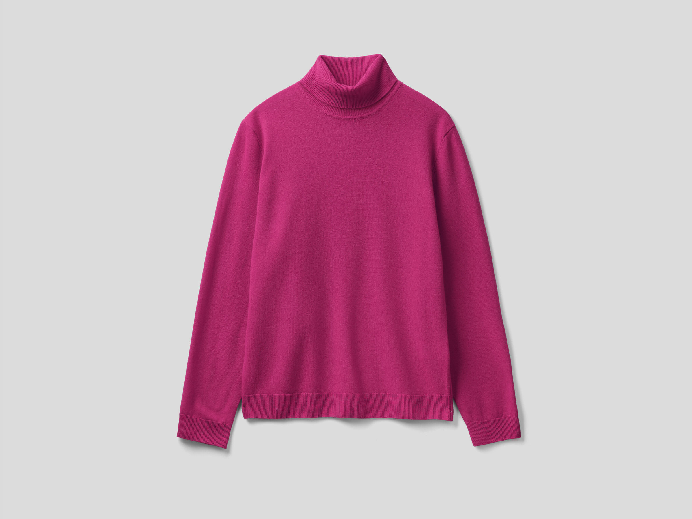 Turtleneck in pure virgin wool image number 4