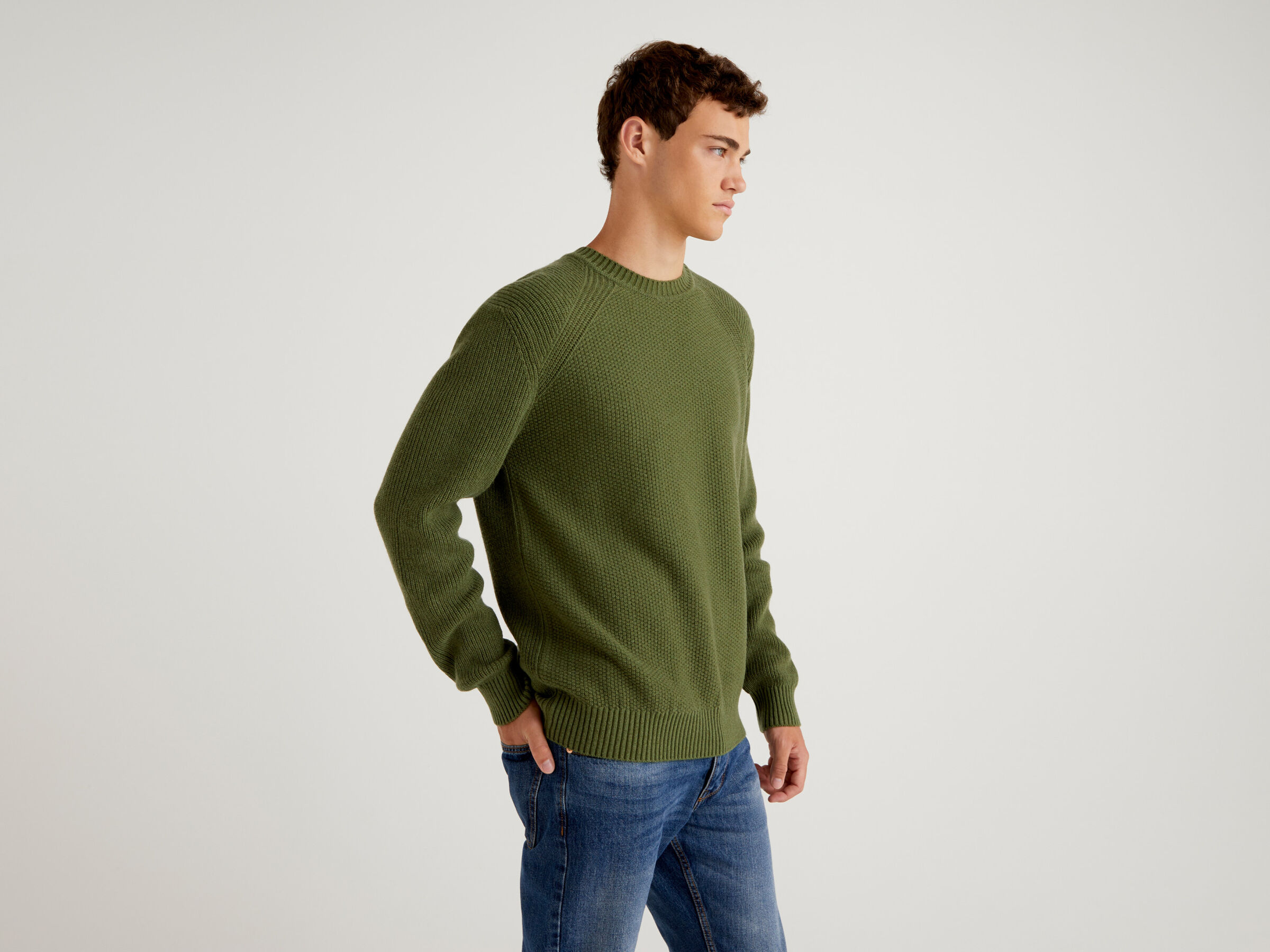 Sweater in recycled wool blend image number 3