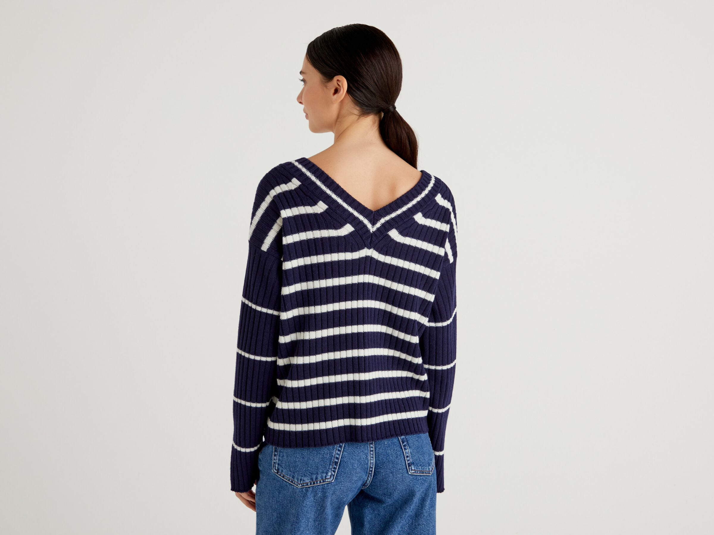 Double fit sweater image number 3