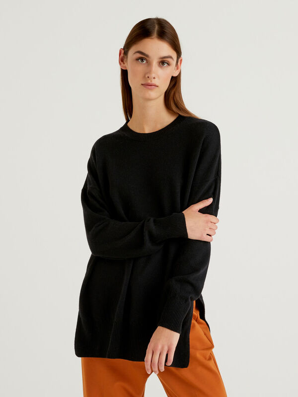 Oversized sweater with slits Women