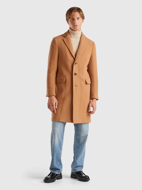 Lined coat in wool blend Men