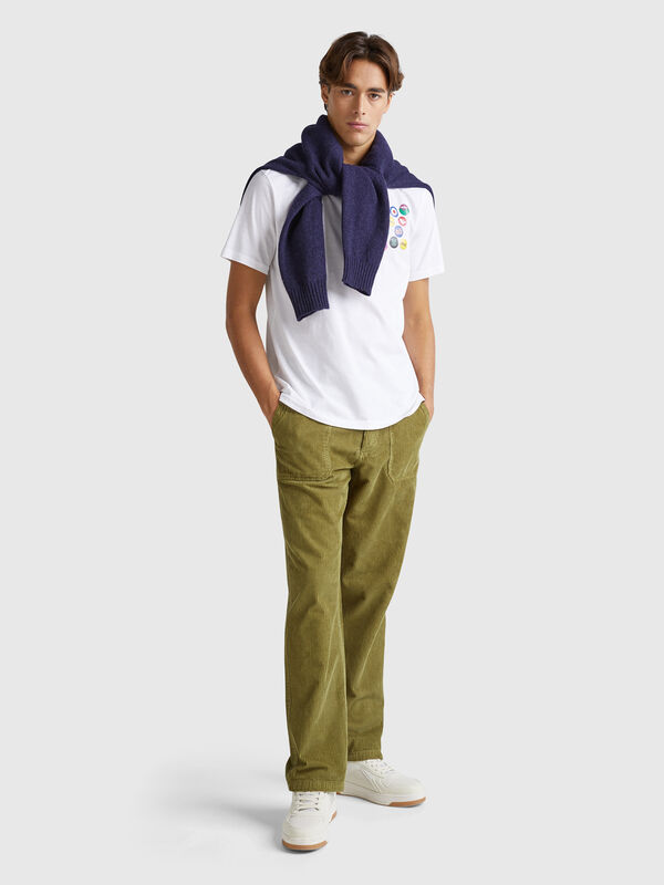 Worker-style velvet trousers Men