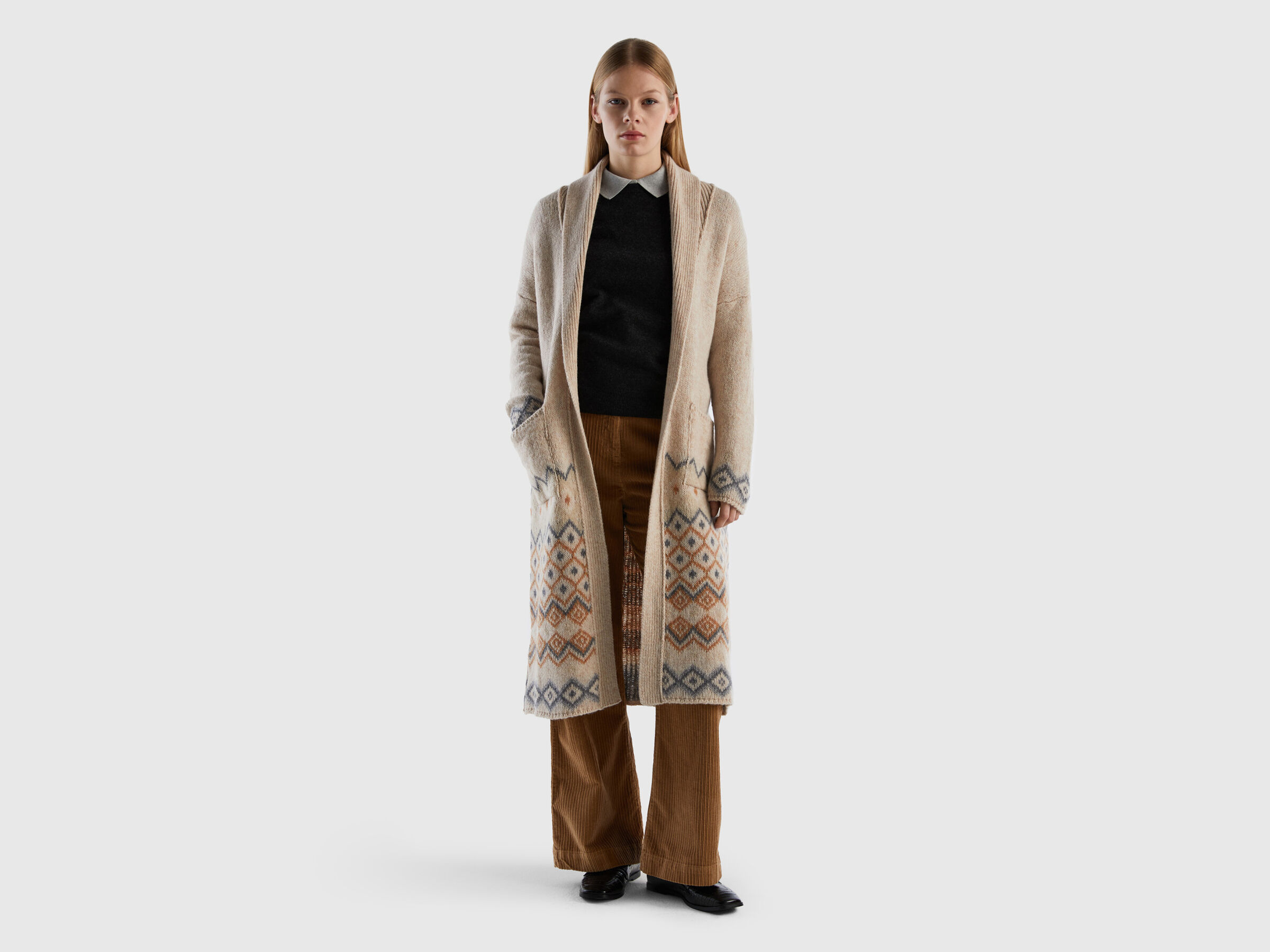 Coat in pure Shetland wool image number 3