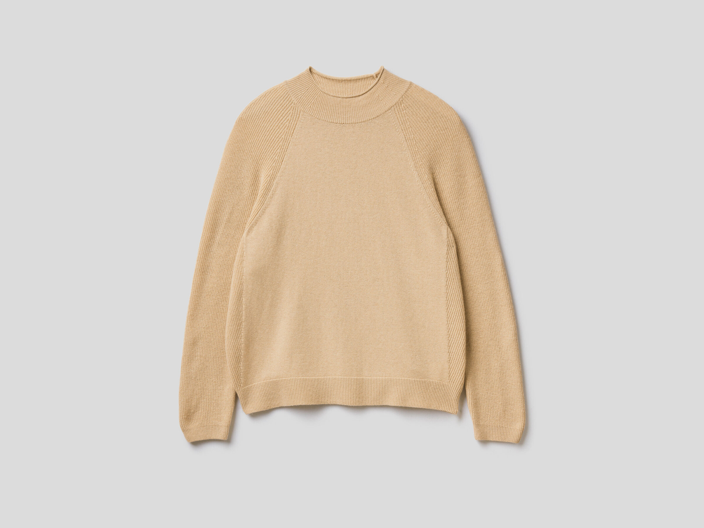 Turtleneck sweater in wool blend image number 4