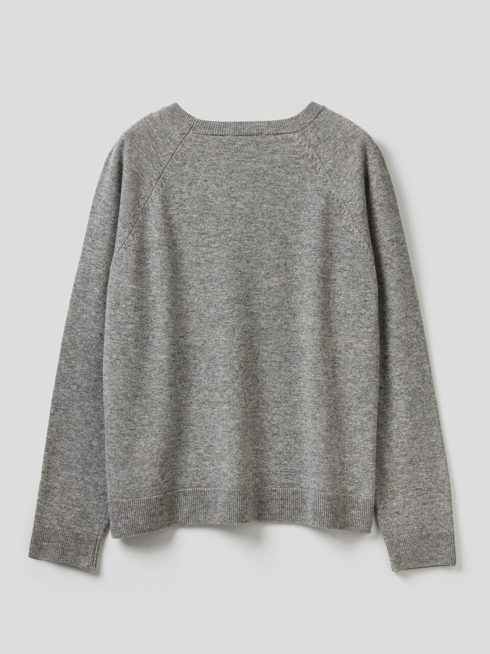 Crew neck sweater in wool and cashmere image number 2