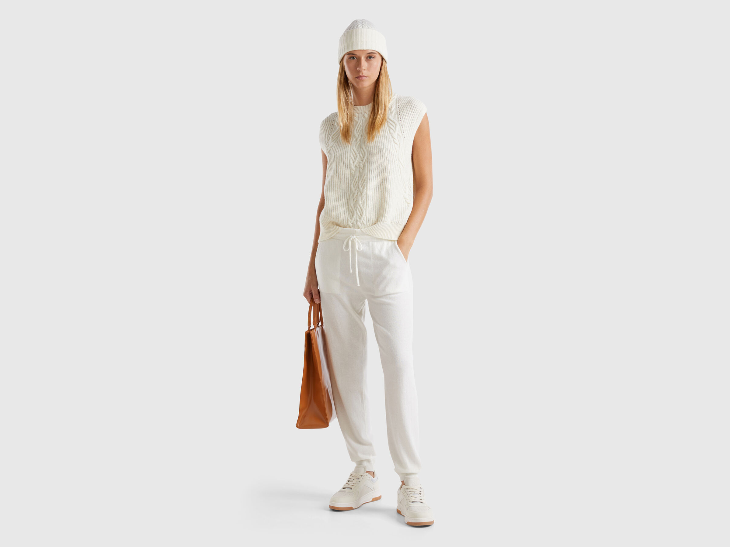 TROUSERS Women image number 2