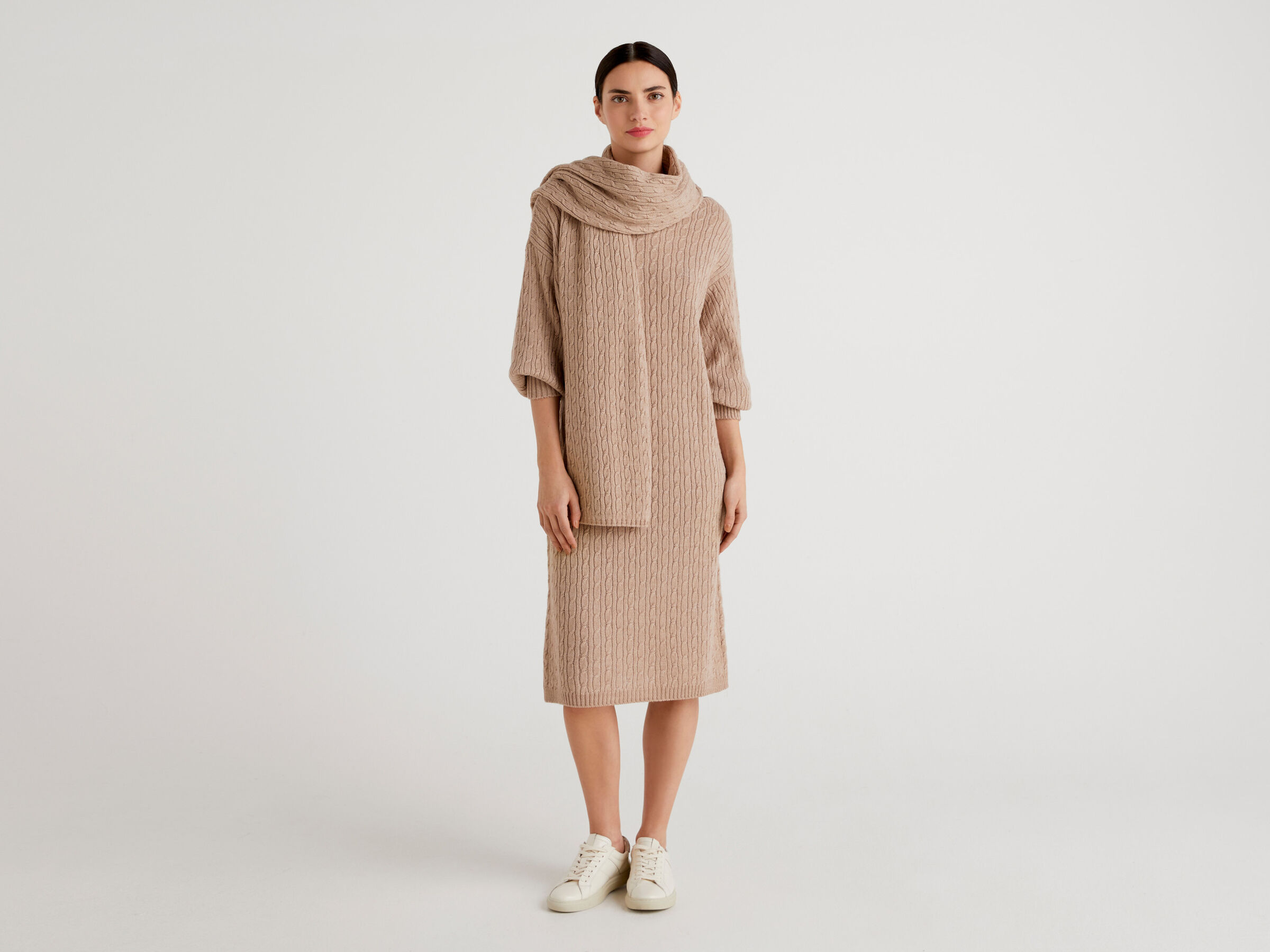 Cable knit midi dress image number 3