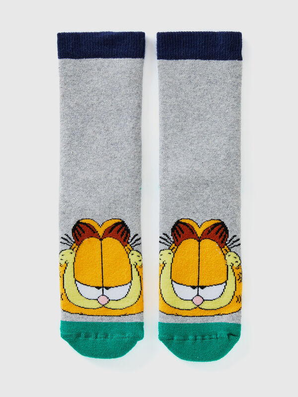 Garfield ©2024 by Paws, Inc. non-slip socks  Junior Boy