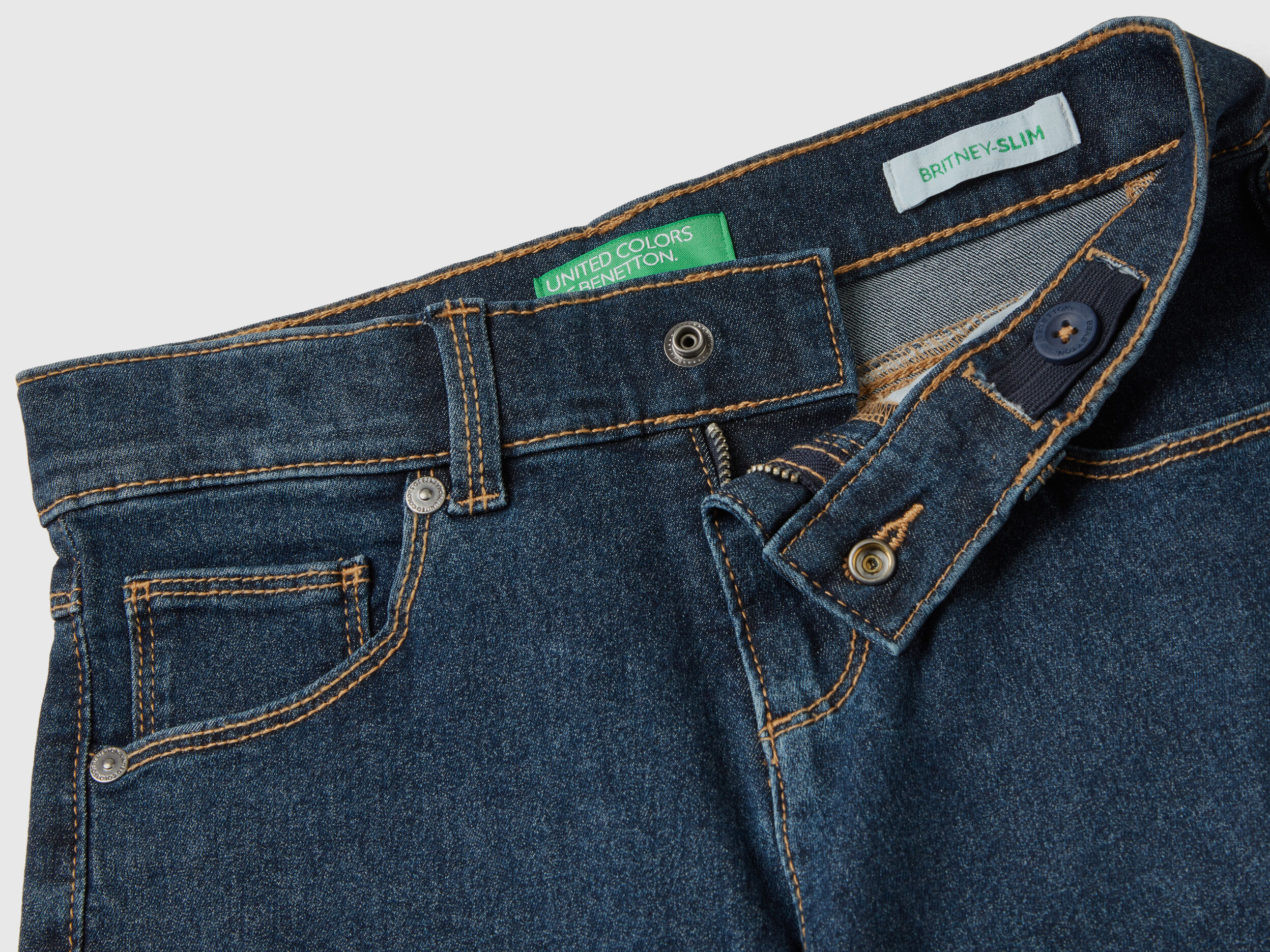 Benetton jeans slim top