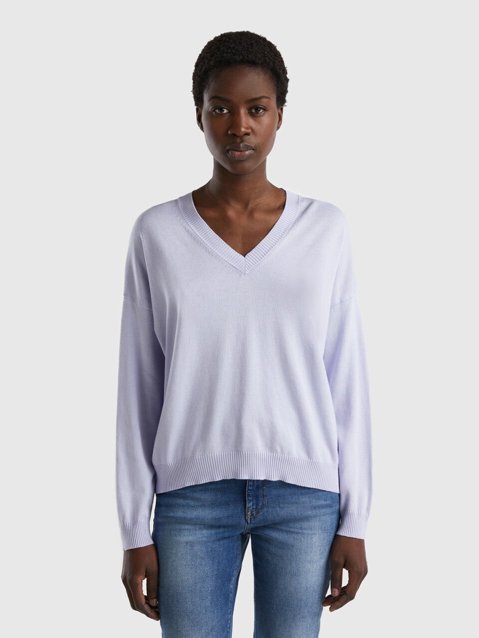 V neck sweater with jeans outlet