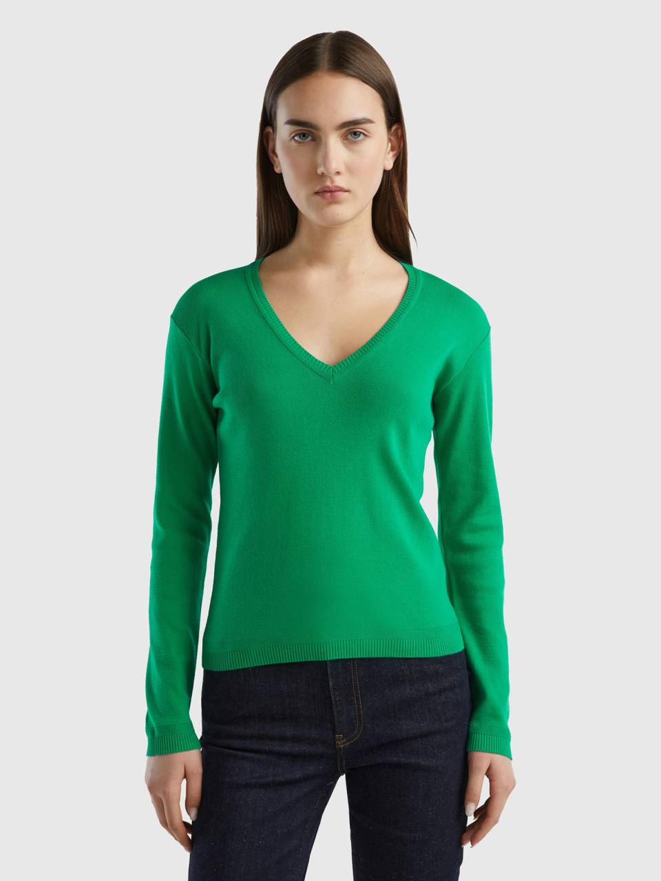 V neck sweater in pure cotton
