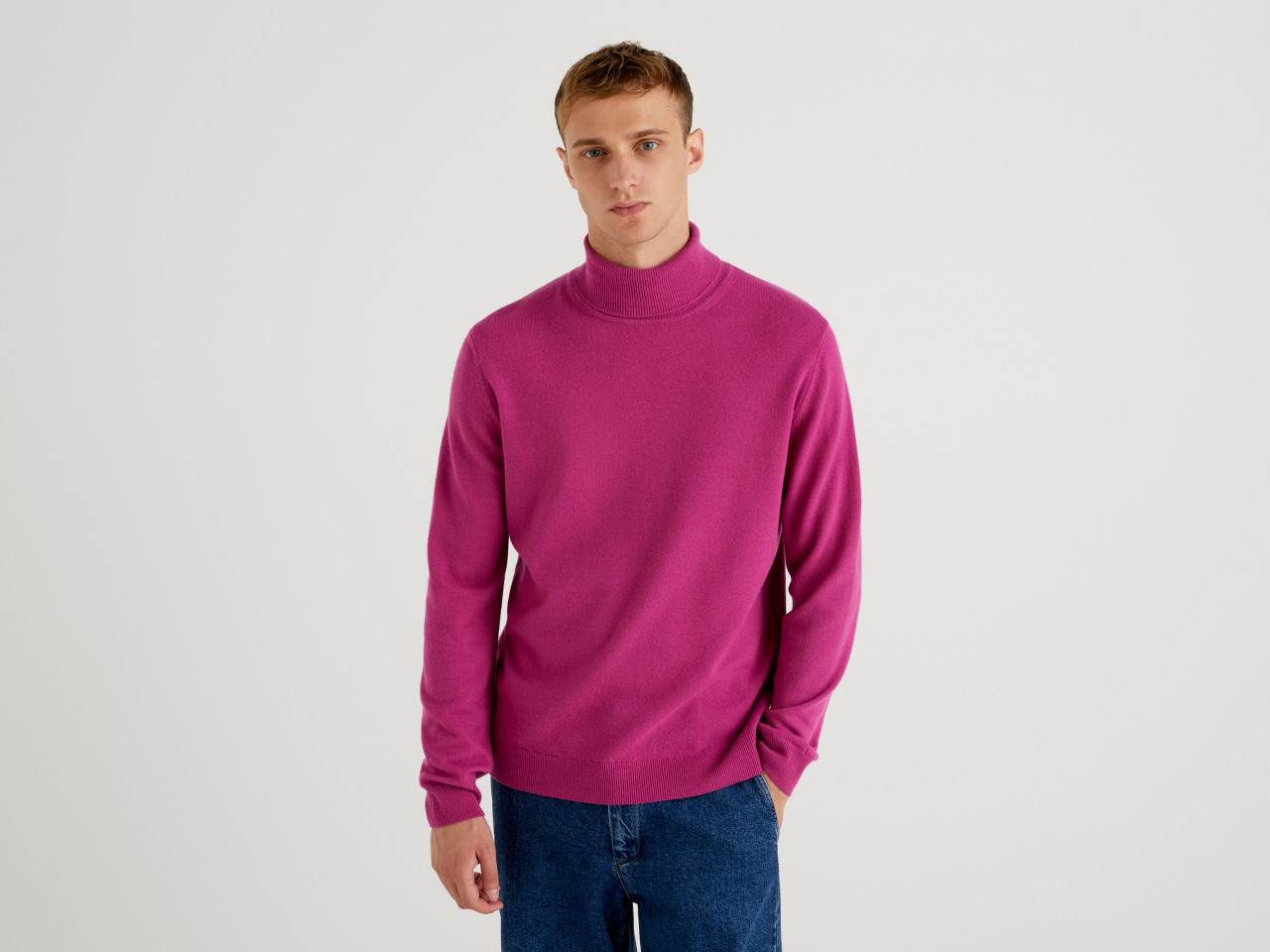 Pink turtle top neck men